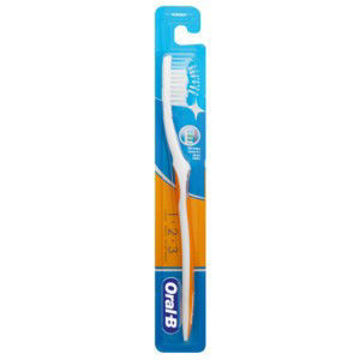 Oral B Toothbrush 123 40 Med Adult . 1 x 0Ea